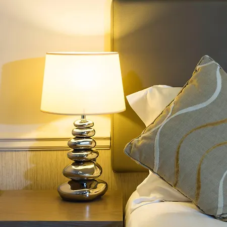 Golden Sands 4*