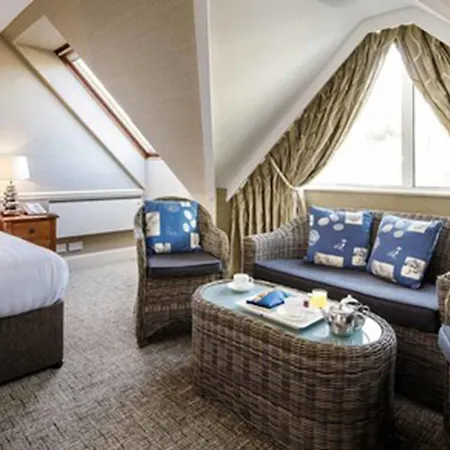 Golden Sands فندق سات بريلاد