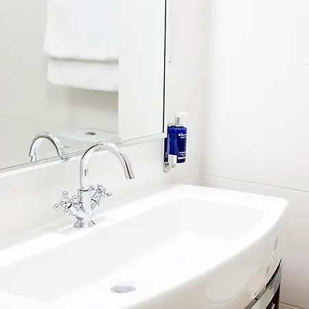 Golden Sands فندق سات بريلاد