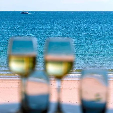 Golden Sands سات بريلاد