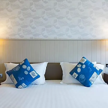 Golden Sands Otel