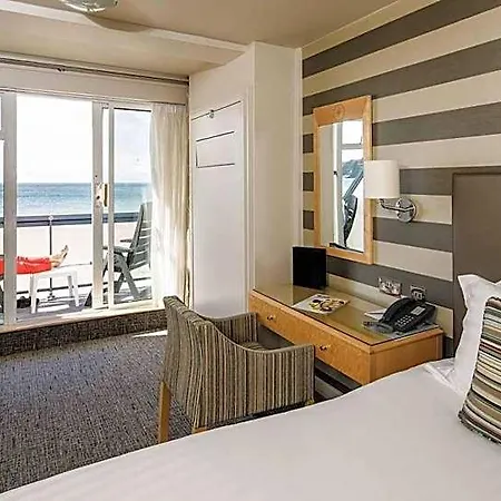 Golden Sands