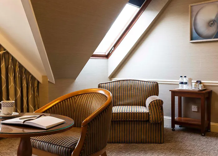 Ξενοδοχείο Golden Sands 4*