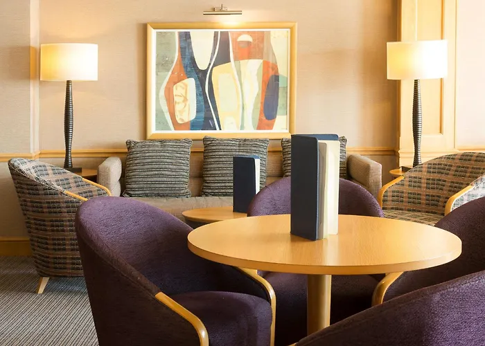 Ξενοδοχείο Golden Sands 4*