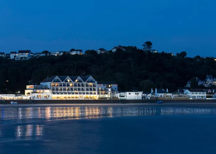 Ξενοδοχείο Golden Sands 4*