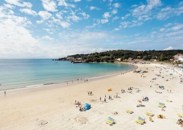 Ξενοδοχείο Golden Sands 4*