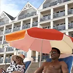 فندق Golden Sands 4*