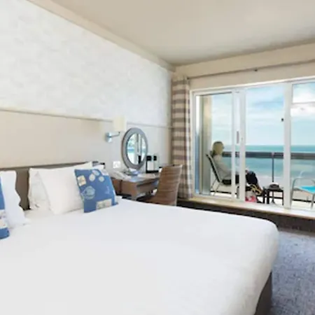Hotel Golden Sands 4*